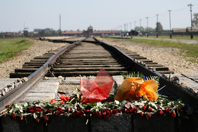 OŚWIĘCIM - MIEJSCA PAMIĘCI - wycieczka patriotyczna 1 dniowa 